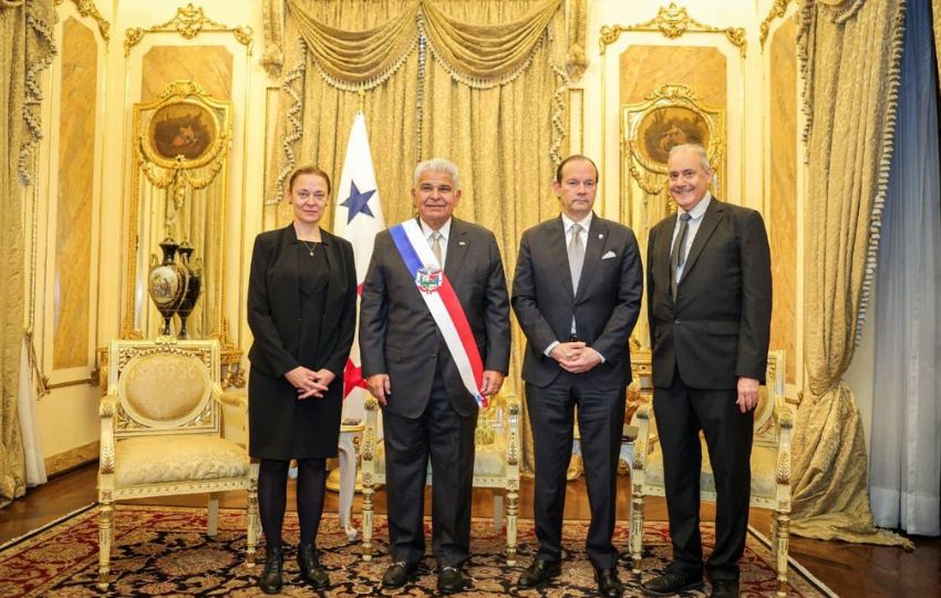 El acto protocolar se realizó en el Palacio de Las Garzas. Foto: Cortesía