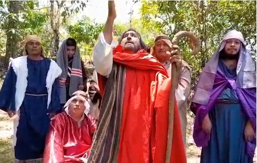 La pasión y muerte de Jesucristo, una representación que cuenta con la participación de más de 70 artistas y actores locales.