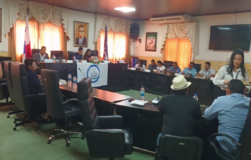 Las autoridades coincidieron en que el ordenamiento territorial es fundamental para promover el crecimiento sostenible. Foto. Melquíades Vásquez