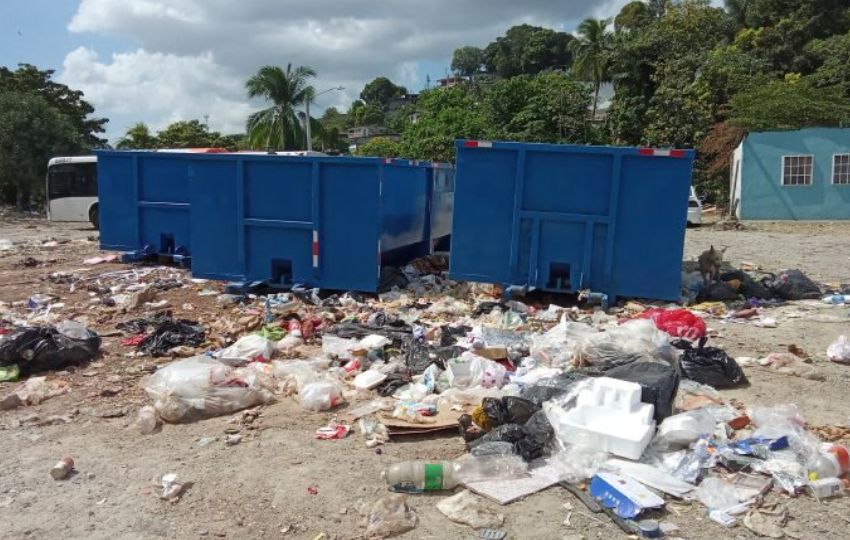 Se colocaron contenedores de basura en San Miguelito. Foto: Archivo Se colocaron contenedores de basura en San Miguelito. Foto: Archivo
