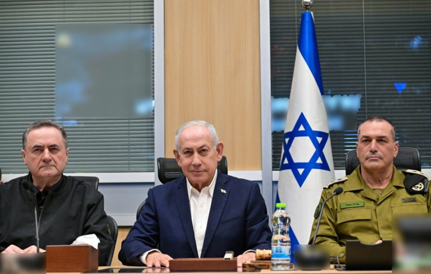 El primer ministro israelí, Benjamin Netanyahu (centro). Foto: EFE