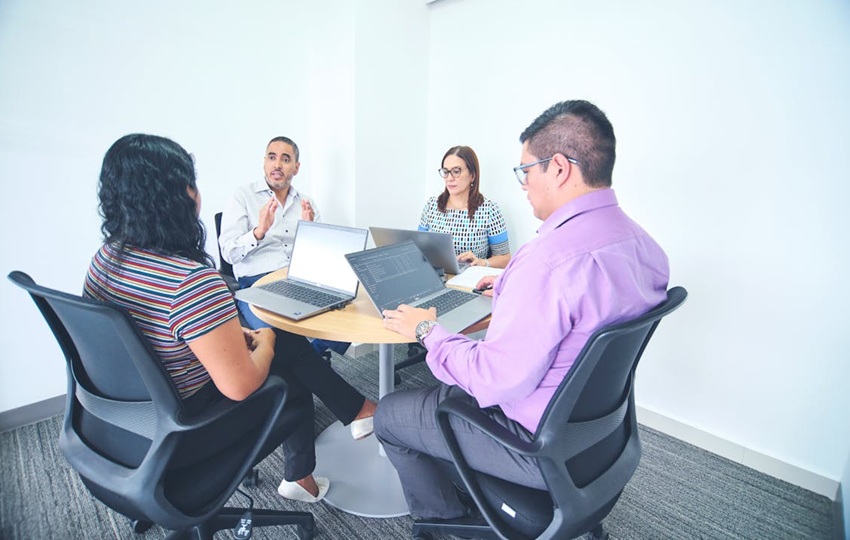 Las postulaciones masculinas ocupan un mayor porcentaje en la categoría júnior. Foto: Pexels