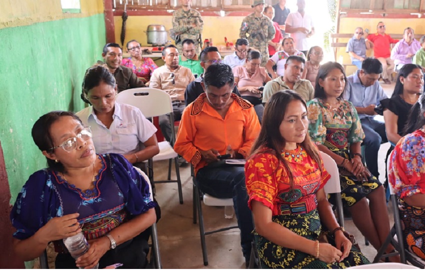 Las autoridades también abordaron de manera prioritaria asuntos relacionados con el bienestar integral y el aprendizaje de los estudiantes. Foto. Cortesía Las autoridades también abordaron de manera prioritaria asuntos relacionados con el bienestar integral y el aprendizaje de los estudiantes. Foto. Cortesía