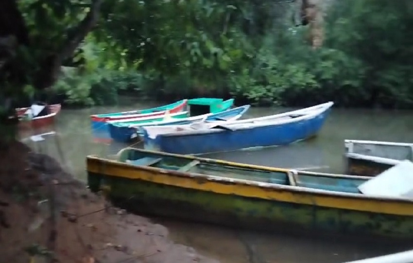 El objetivo es frenar estos delitos que, además de causar cuantiosas pérdidas económicas materiales, truncan el sustento de decenas de familias dedicadas por generaciones a la pesca artesanal. El objetivo es frenar estos delitos que, además de causar cuantiosas pérdidas económicas materiales, truncan el sustento de decenas de familias dedicadas por generaciones a la pesca artesanal.