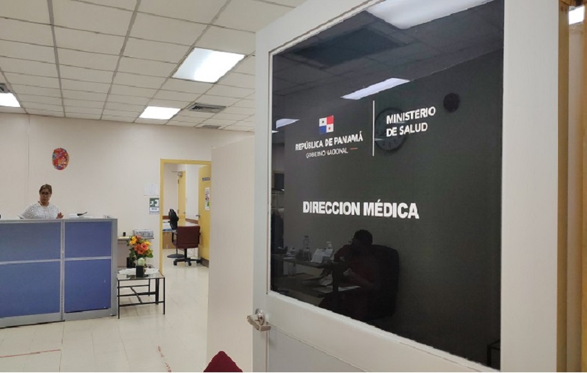 Para acceder a la plataforma, los usuarios deben ingresar directamente a la página web del Ministerio de Salud (Minsa) o escribir en el buscador de Google "Programa RAISA", seleccionando posteriormente el Hospital Nicolás A. Solano. Foto. Eric Montenegro Para acceder a la plataforma, los usuarios deben ingresar directamente a la página web del Ministerio de Salud (Minsa) o escribir en el buscador de Google "Programa RAISA", seleccionando posteriormente el Hospital Nicolás A. Solano. Foto. Eric Montenegro