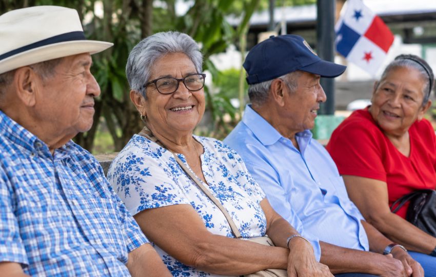 Los jubilados exigen que se sancione la ley. Foto generada con IA Los jubilados exigen que se sancione la ley. Foto generada con IA