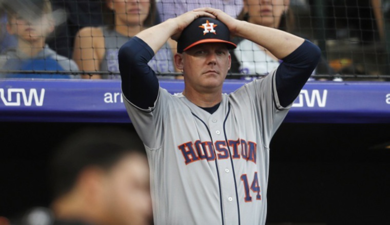 El piloto AJ Hinch fue despedido y suspendido. Foto: Foto: AP El piloto AJ Hinch fue despedido y suspendido. Foto: Foto: AP