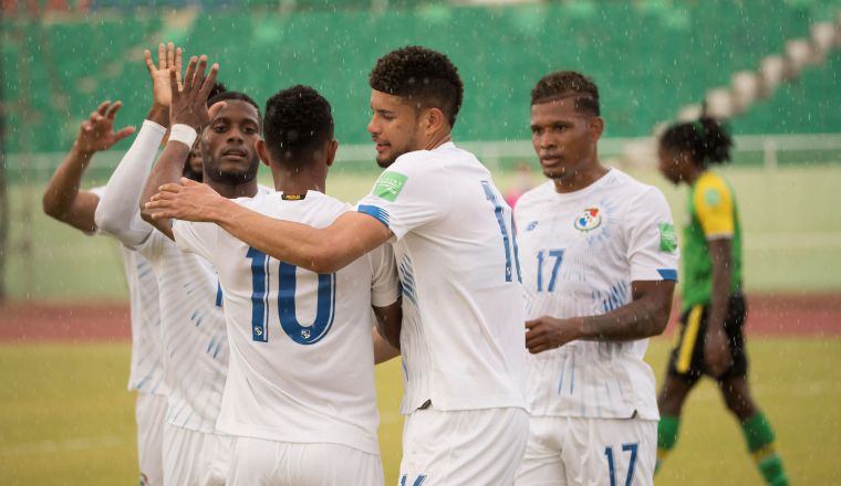 Panamá se impuso a Dominica por 1-2. Panamá se impuso a Dominica por 1-2. Foto:EFE