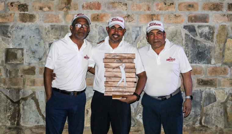 Primer Lugar Gross: José, Fernando y Jorge López. Primer Lugar Gross: José, Fernando y Jorge López. Cortesía