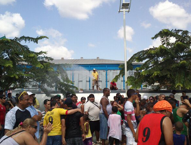 Cinta Costera el sábado Carnaval por la mañana 2014. Foto/Francisco Jurado