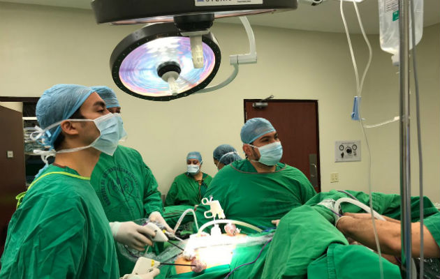 La lista de pacientes en espera a nivel nacional en oftalmología, era de aproximadamente 2 mil pacientes. La lista de pacientes en espera a nivel nacional en oftalmología, era de aproximadamente 2 mil pacientes.