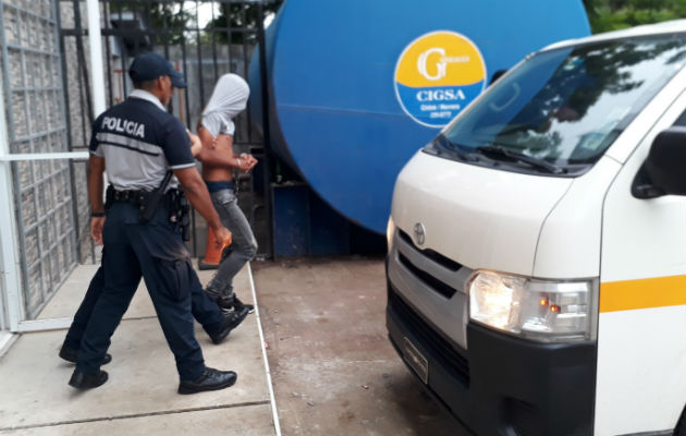 enfermero_tableno_homi_2.jpg