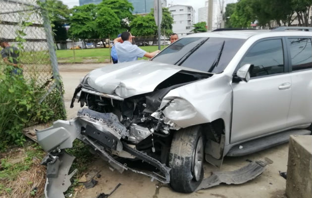 Escolta de Gian Varela involucrado en accidente de tránsito. Foto/Redes Escolta de Gian Varela involucrado en accidente de tránsito. Foto/Redes