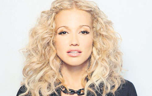 <p>Fanny Lu. Promociona su disco Felicidad y Perpetua.</p>