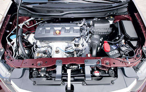 <p>Motor. Es propulsado por un 1.8 L con tecnología i-vetec. </p>