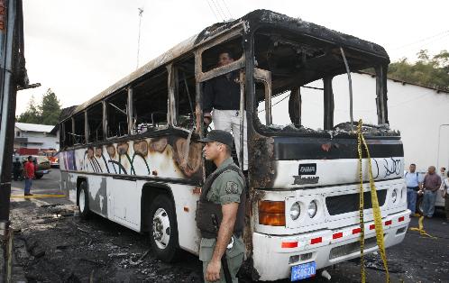 Bus 8B-06<br>