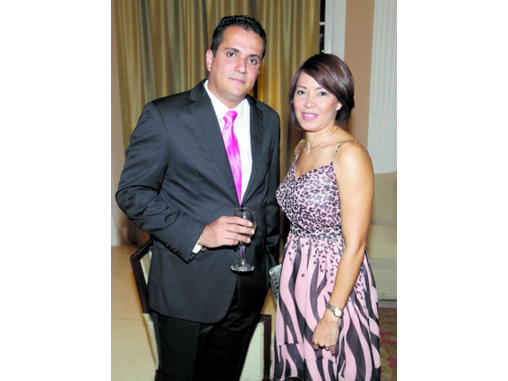 6. Jamel Serracín e Isabel Erne.