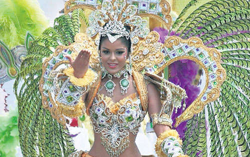 <p>El carro inspirado en la magia del gran Circo Victoriano. Tradición de los países orientales.</p>