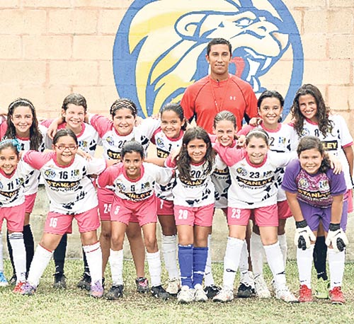 <p>Equipo. Las divertidas chicas de la sub-12 del Colegio Real.</p>