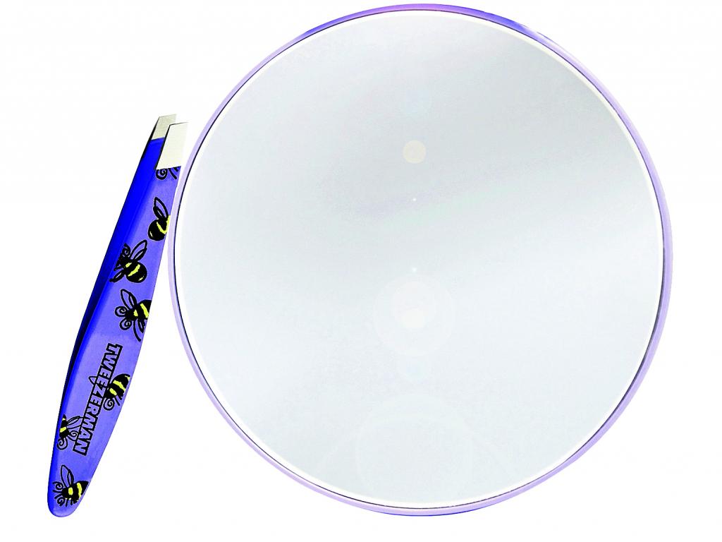 Lavander Mirror Bee Mini es el nuevo kit de belleza que trae la línea a las tiendas La Riviera. El espejo y la mini pinza es una opción ideal para llevar en tu cartera durante los carnavales 2013. ()