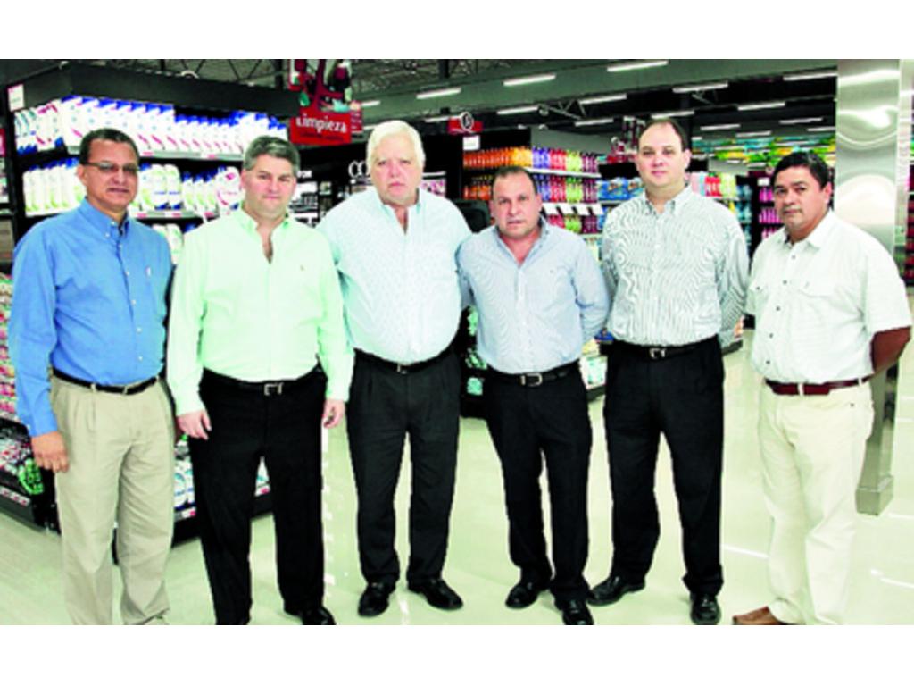 5. Carlos Quintero, Roberto Brink, Mario Martinelli, Amado Barrios, Gabriel Marengo y Rafael, Valderrama.