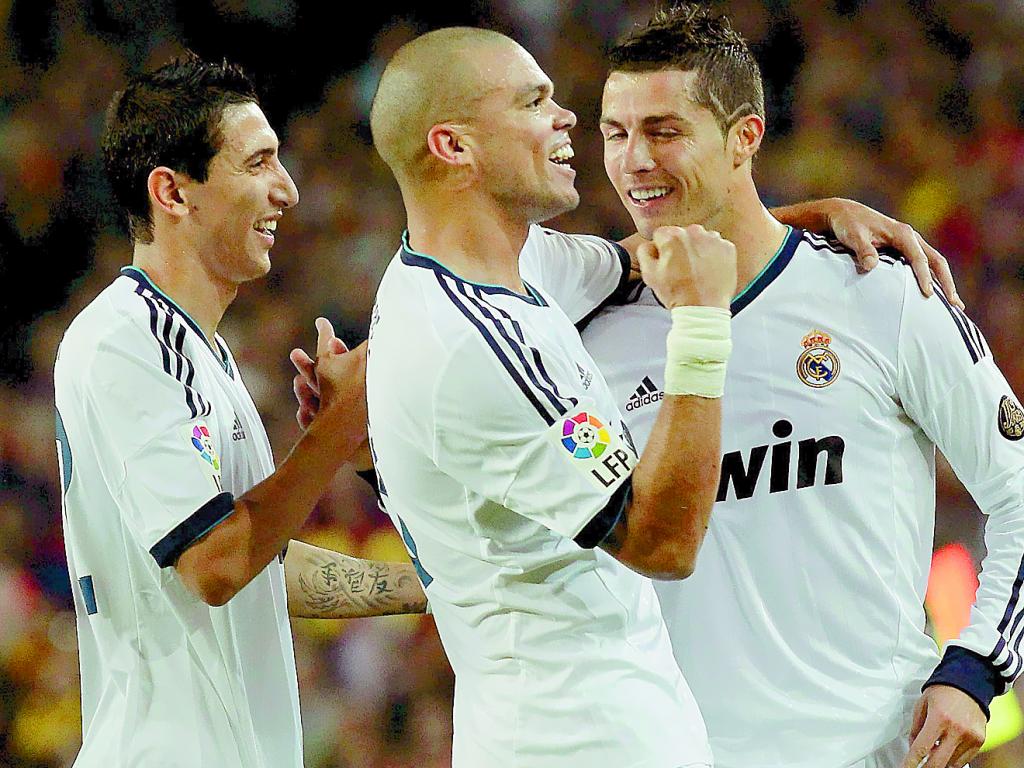 Instante. Pepe celebra con CR-7.(efe)