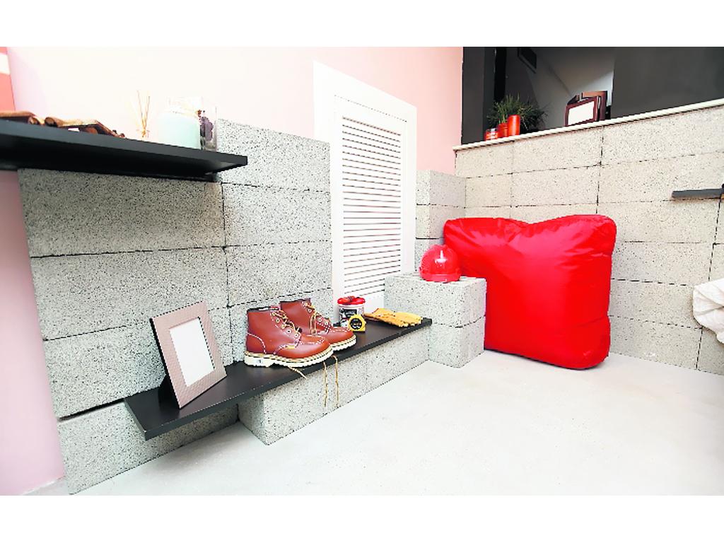 Materiales. Algunos bloques para elaborar muebles.()