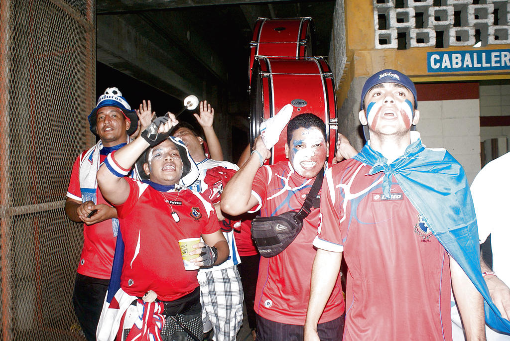 Apoyo. Panameños se tomaron San Pedro Sula.(CORTESÍA DIARIO DIEZ)