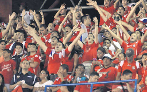 <p>Apoyaron. Los fanáticos dijeron presente.</p>