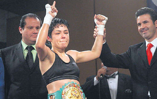<p>Mexicana. Jackie Nava cuando venció a Chanttall.</p>