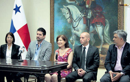 <p>Patrocinadores y organizadores de Boleros.</p>