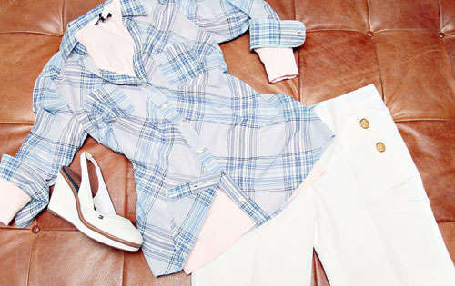 <p>outfit de Tommy Hilfiger con su estilo preppy y que puede llevarse en el día. </p>