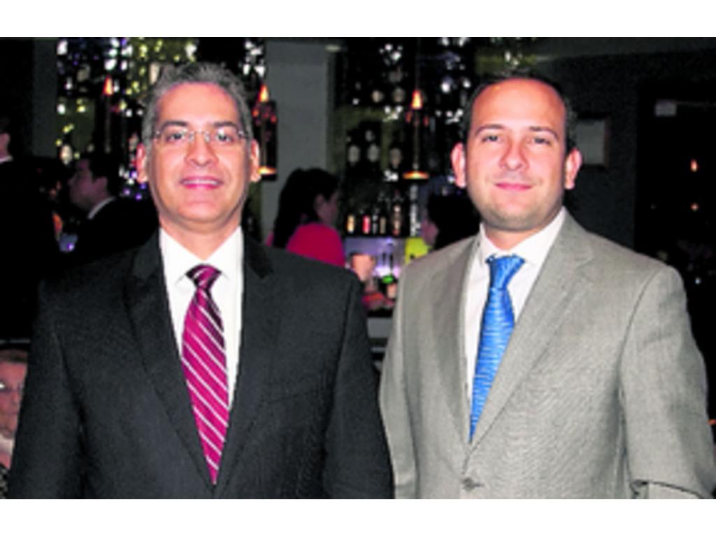 5. Francisco Zambrano y José Mulino.