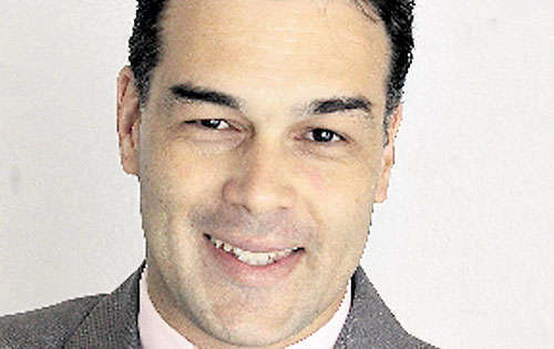 <p>Abdel Fuentes.</p>