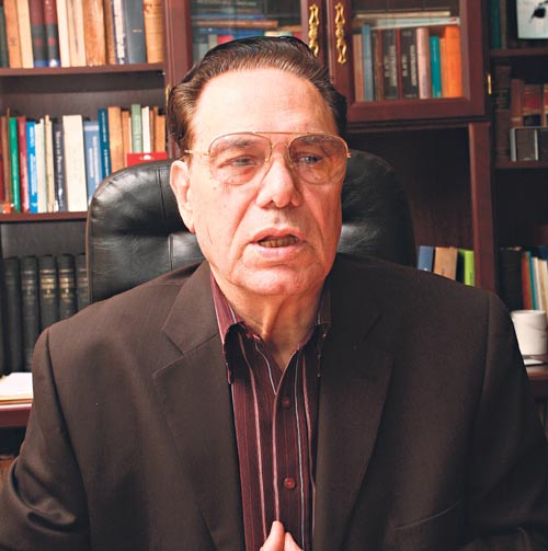 <p>Edgardo Molina Mola</p>