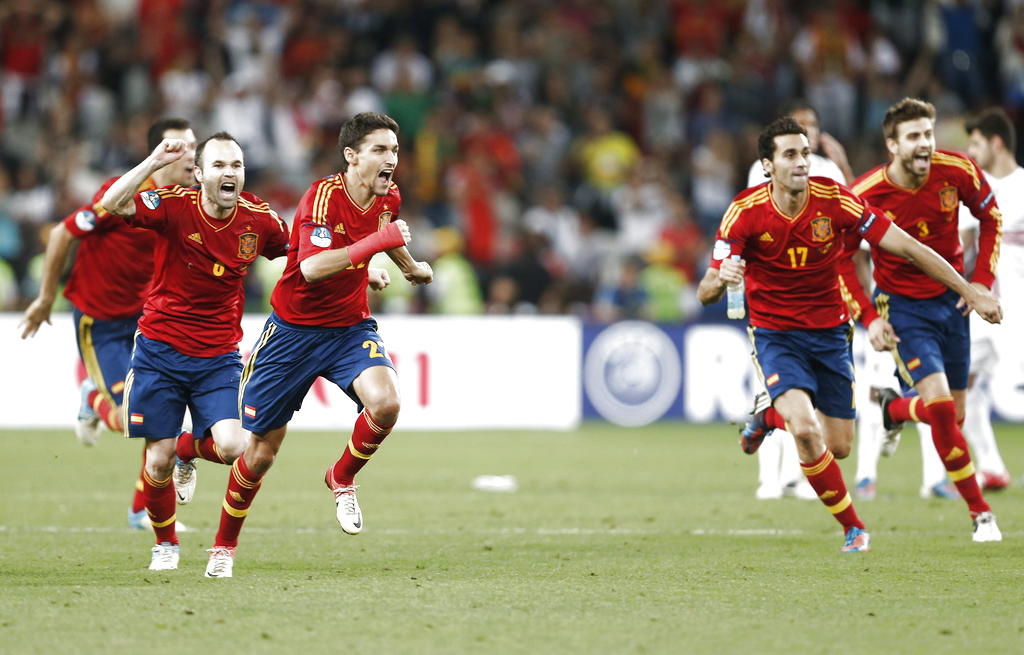 Los jugadores españoles Andres Iniesta (i) y Jesús Navas forman parte del plantel que estará en Panamá. Foto: EFE<br>