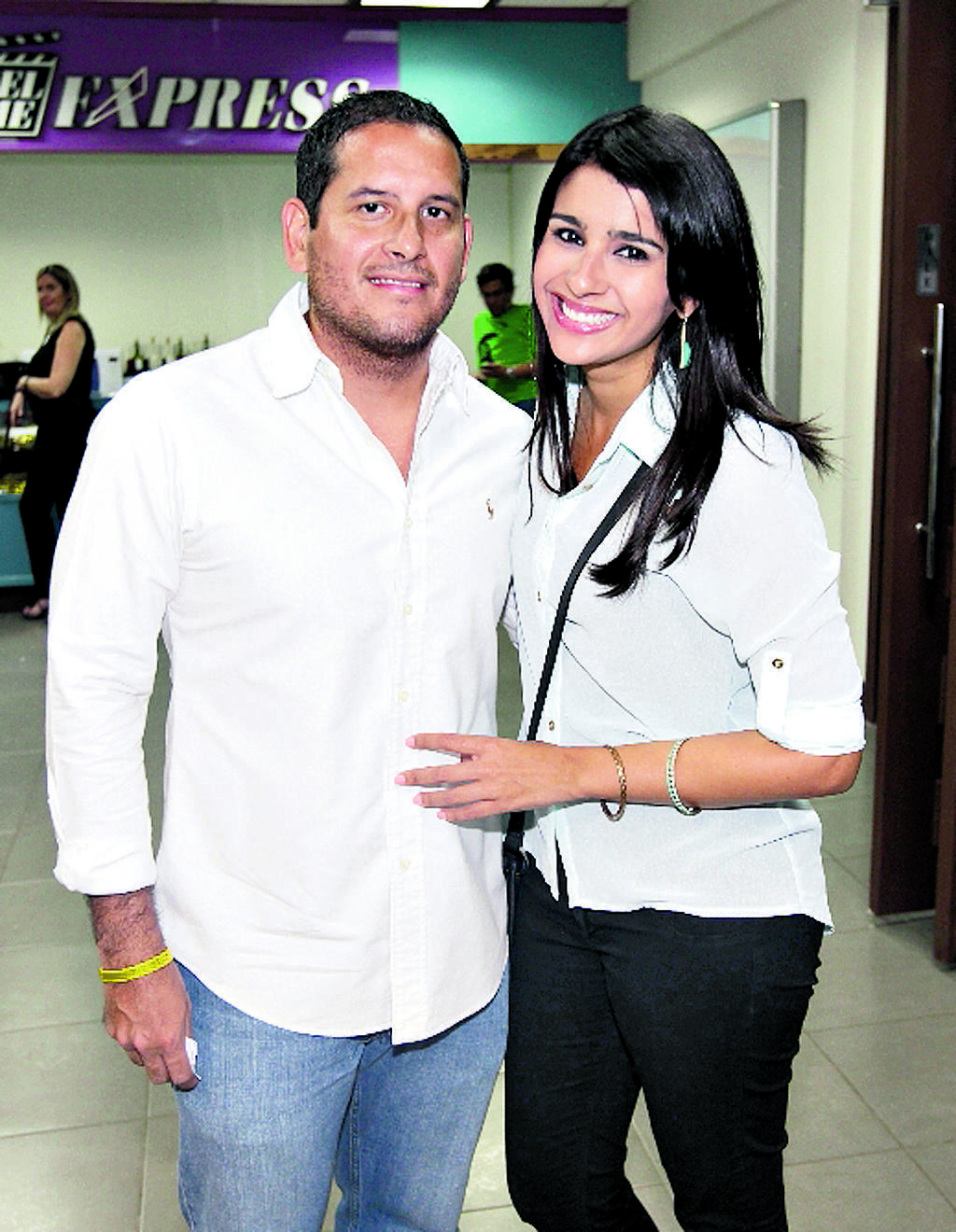 9. Raúl Moreno y Karen Ábrego.