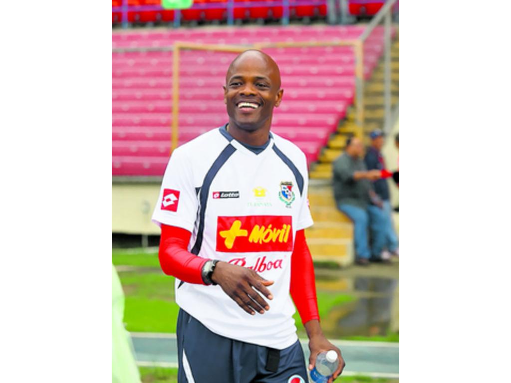 Julio Dely Valdés confía en el trabajo defensivo de su escuadra.(Alberto Ortega)