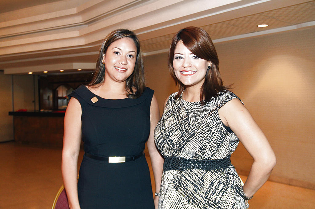 Ana Morales y Carmen Sterling.()