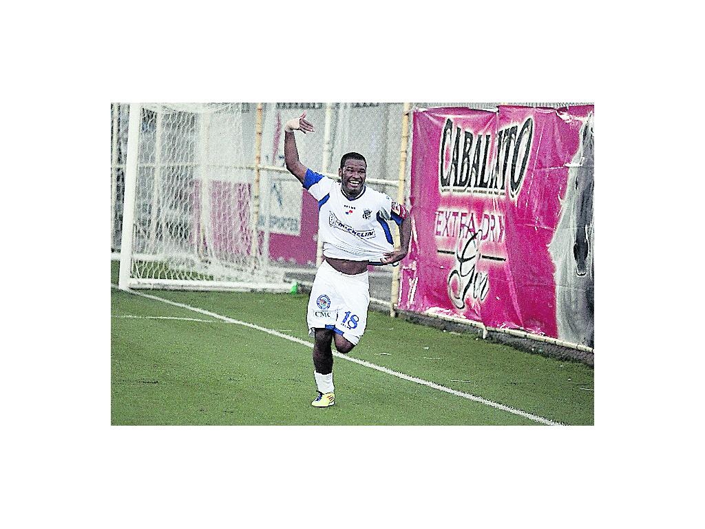 Figura. Paul Cordero, del Árabe, ha anotado cuatro goles.(Archivo)