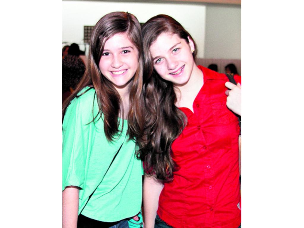 7. Mariana Fernández y Olga López Sayegh.