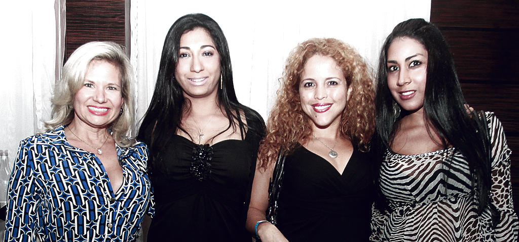 Tracy Busch Pate, Rosario Rojas Cerrud, Ixchel Despaigne y Rimelda Rojas Cerrud.(Omar Morales)