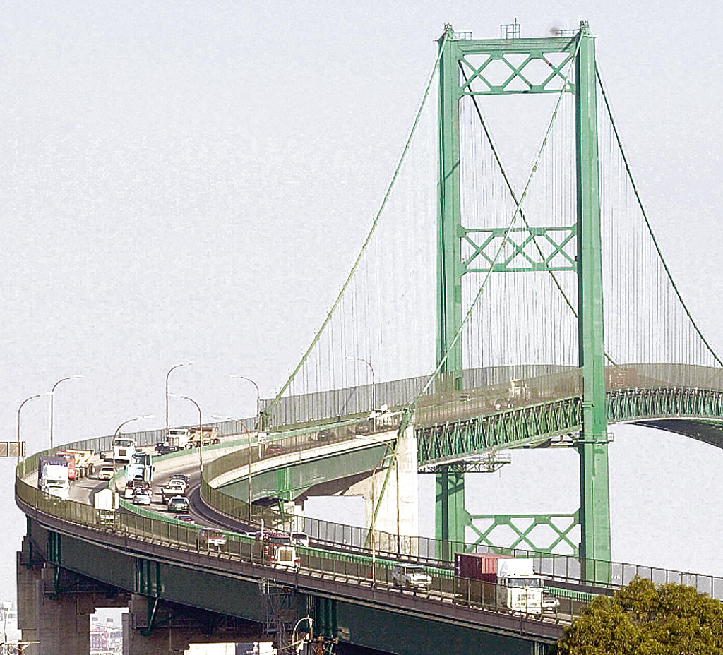 Suceso. Puente Vincent Thomas, donde se mató.()