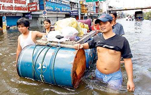 <p></p><p>Tailandia. Fueron afectados por las inundaciones.</p>