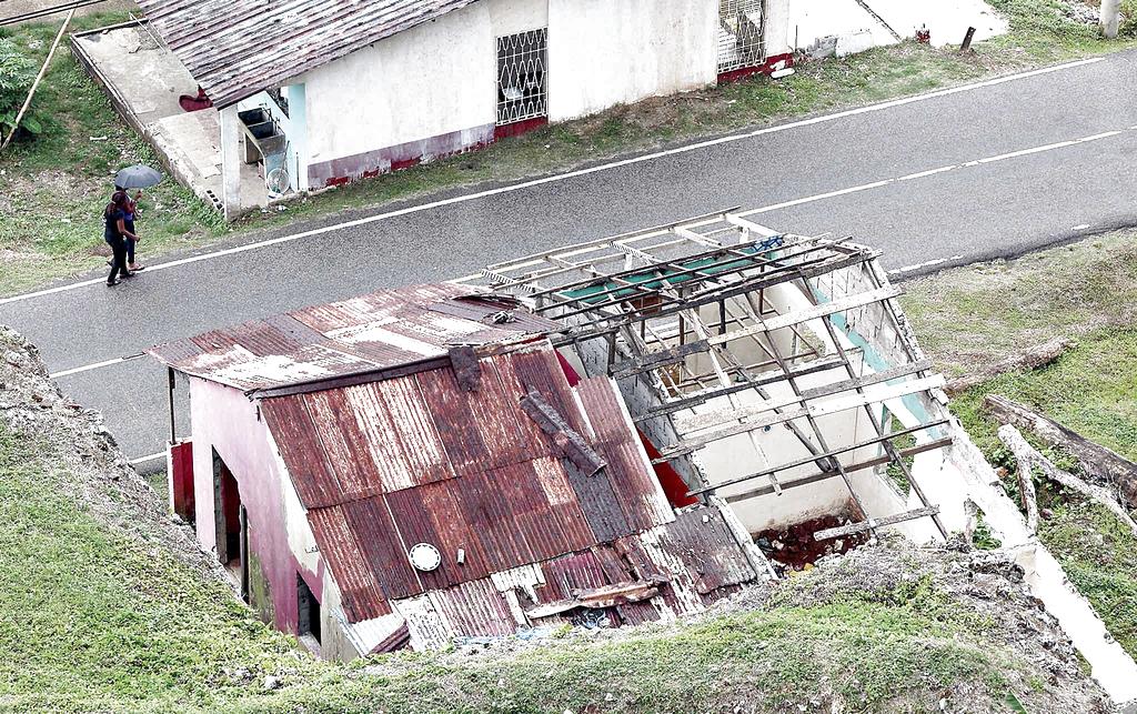 <p>Ruinas. Las viejas estructuras se mantienen de pie.</p>