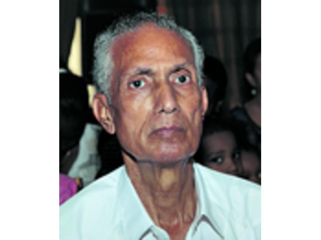 Milciades Cuellar(Víctor Arosemena)