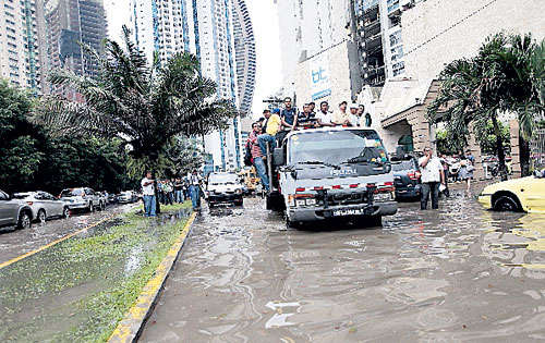 <p>Inundación. En julio de 2011 se inundó Punta Pacífica.</p>
