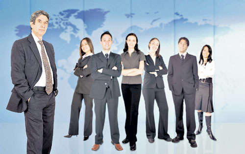 <p></p><p></p><p>Negocio. Empresarios prevén aumentar el personal.</p>