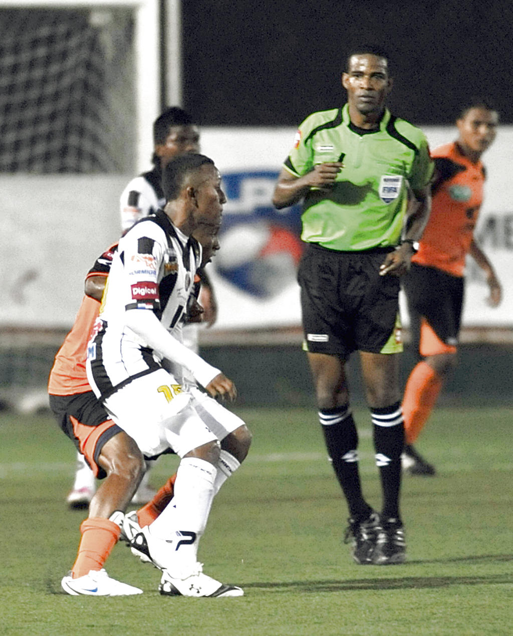Partido. Tauro y Chepo se miden el próximo viernes en la final del Torneo Clausura de la Liga Panameña de Fútbol.(Archivo)