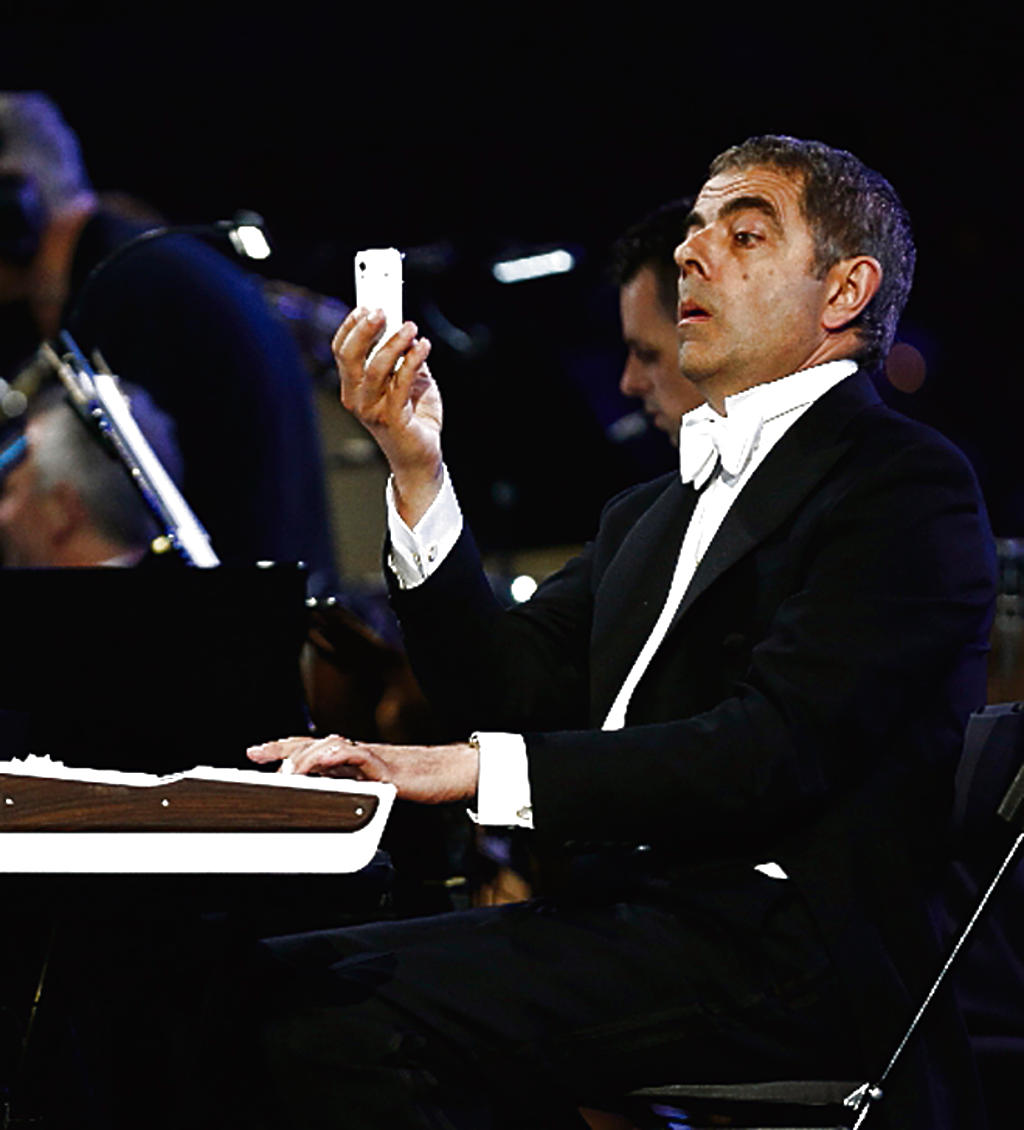 Risa. Rowan Atkinson (Mr. Been)()